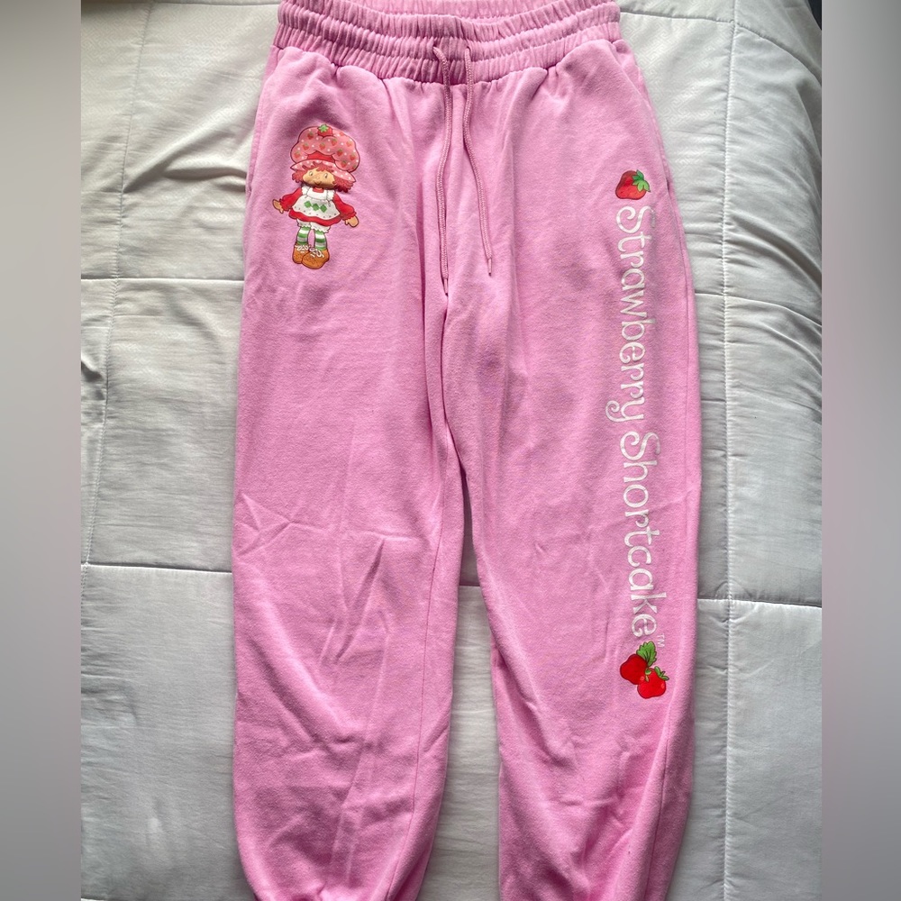 Strawberry shortcake sweats